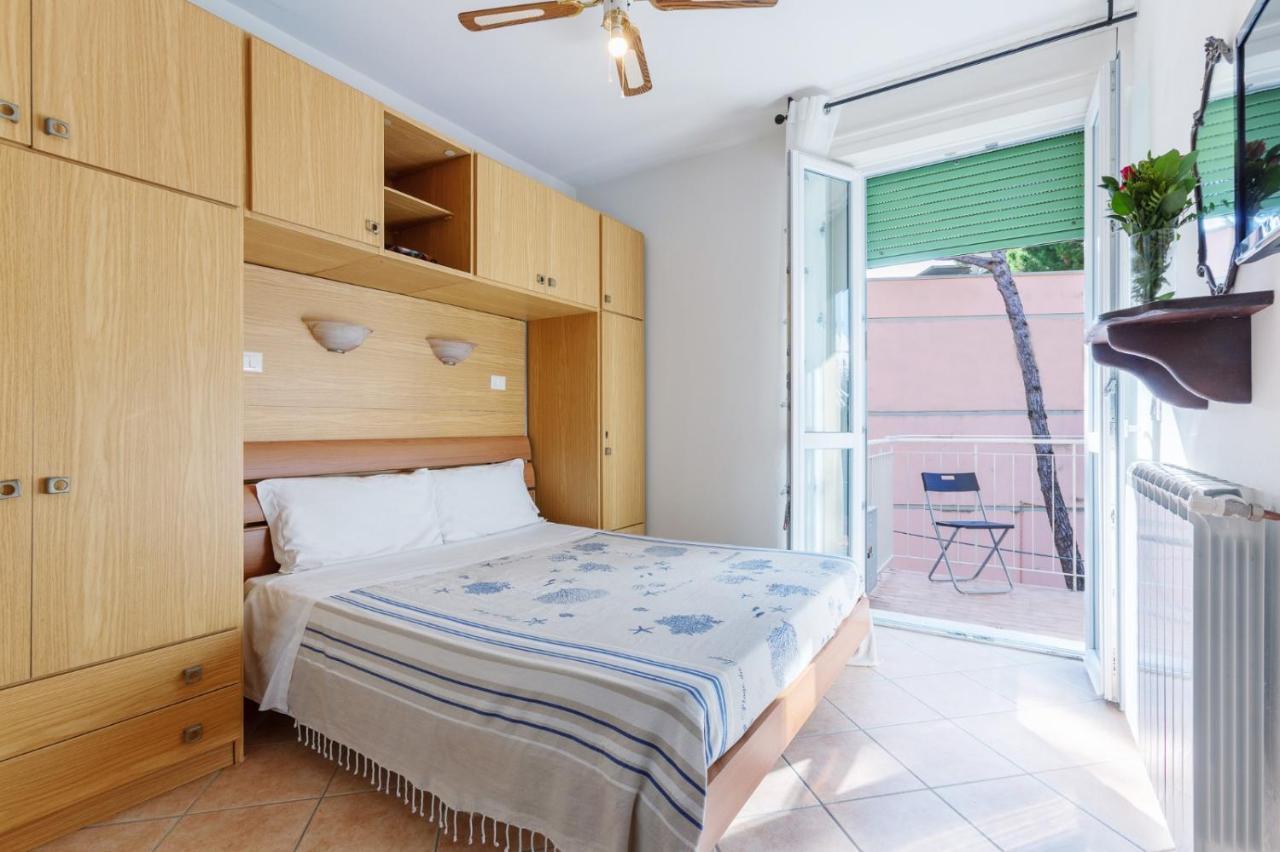 Lido Degli Estensi Flat Con Balcone E Parcheggio! Llido Degli Estensi Ngoại thất bức ảnh