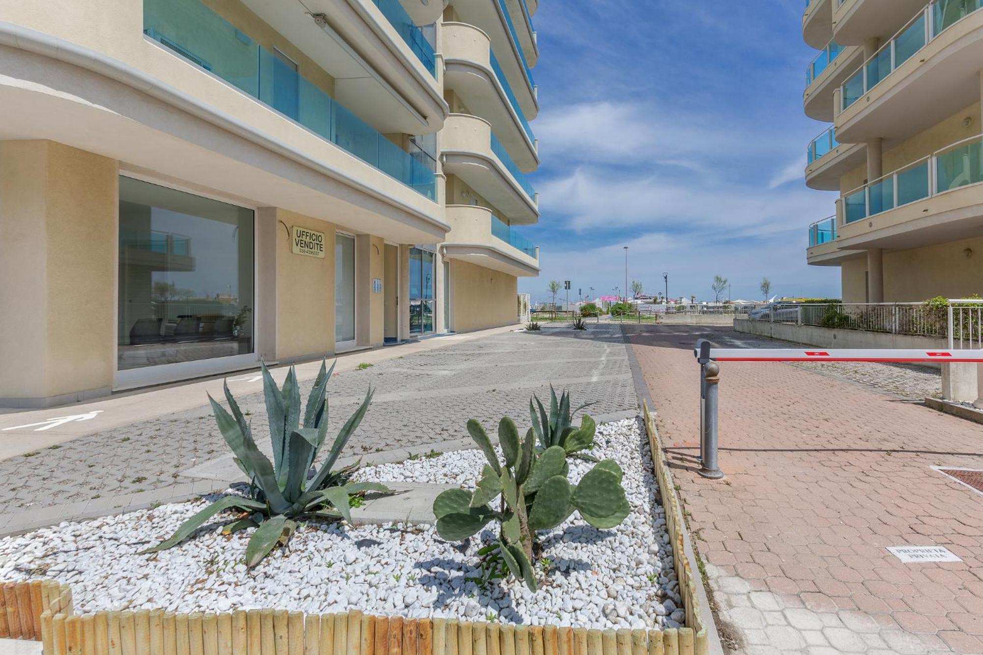 Lido Degli Estensi Flat Con Balcone E Parcheggio! Llido Degli Estensi Ngoại thất bức ảnh